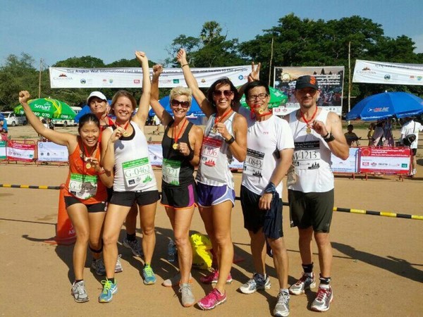 Angkor Wat : semi marathon en terre d'aventure. Photo de groupe