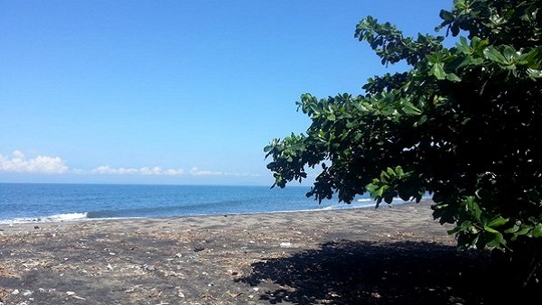 Bali plage : l'ouest, Negara, Medewi, Gilimanuk. Perancak beach