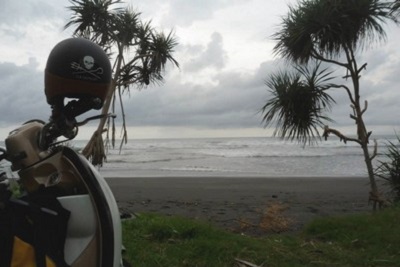 Bali plage : l'ouest, Negara, Medewi, Gilimanuk. Perancak 