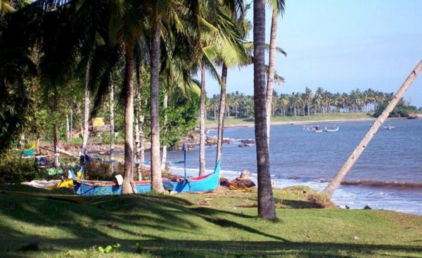 Bali plage : l'ouest, Negara, Medewi, Gilimanuk. Rening Bay