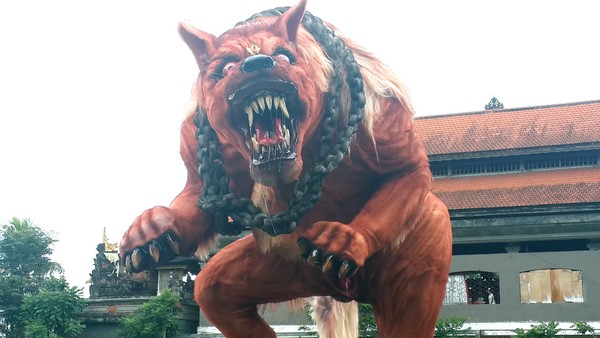 Ogo Ogo balinais : du tapage nocturne au calme de Nyepi Ubud Ogo Ogo 