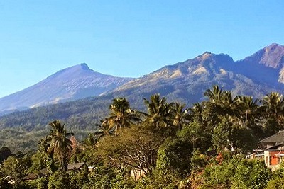 Mont Rinjani, compétition ultra trail 2013 à Lombok Vue du Mont Rinjani