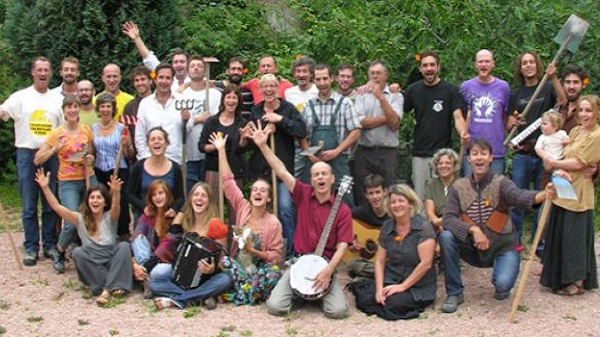 Sainte Marthe, la ferme sans animaux où on cultive le bien-être. Formation été 2011