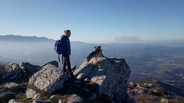 En Corse, Chocolat & Turquoise, Maison d'Hôtes vegan à côté de Bastia. La vie de famille